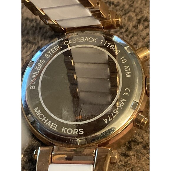 Michael Kors Womems Analog Watch Crystal Bezel MK=5774 Stainless Steel Caseback - Picture 6 of 7